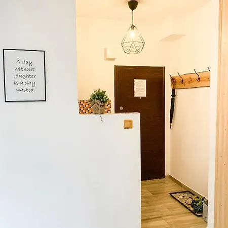 Daire Beautiful Apartment In Bratislava Old Town *