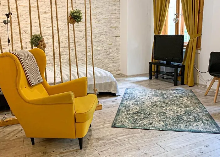 Beautiful In Old Town Apartment Bratislava